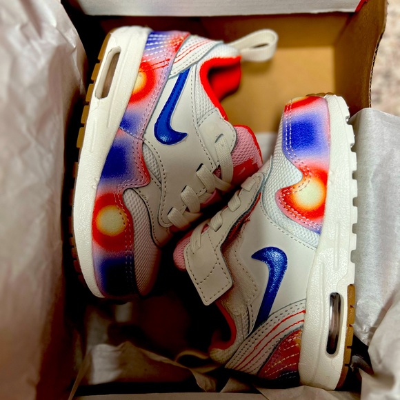 Nike Air Max 1 SE size 6c - Picture 1 of 4